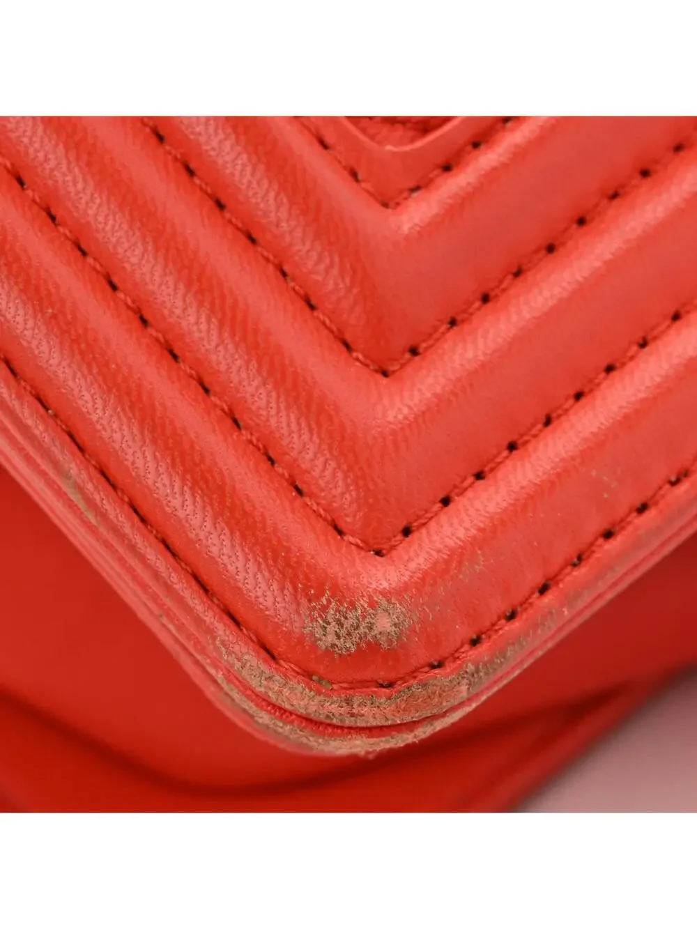 Chanel Wrinkled Lambskin Chevron #299917C23B